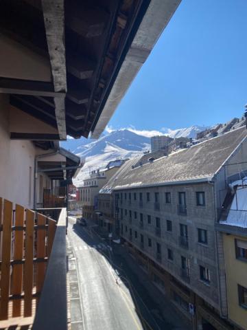 Neus Del Pas Lägenhet Pas De La Casa Exteriör bild
